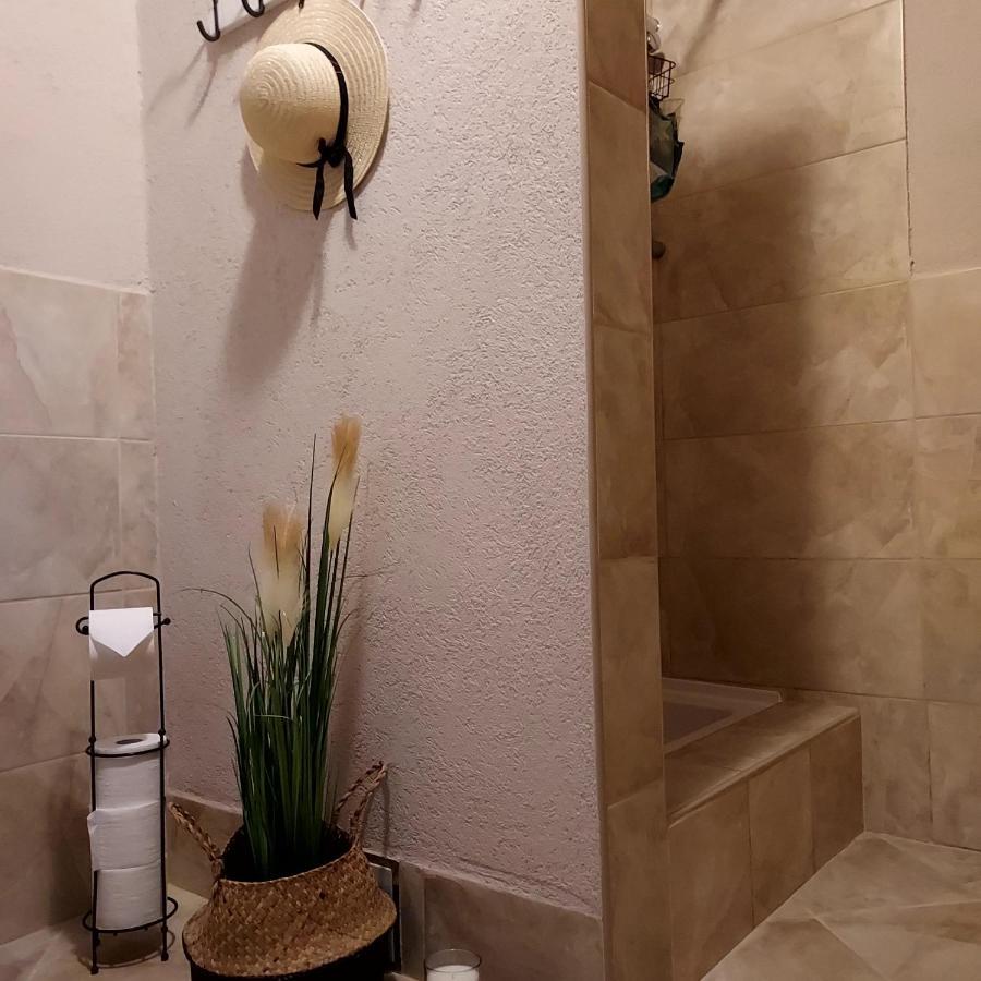 Apartman Ella Peracko Blato Exterior photo